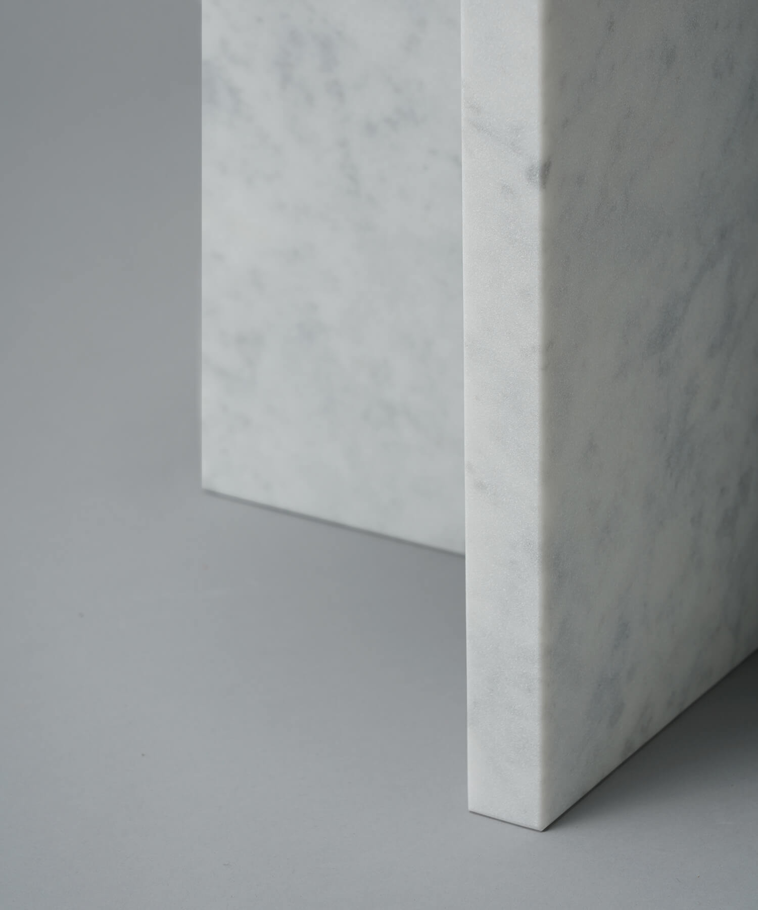 BROKEN SIDE TABLE WHITE VEDA OBJECT 大理石 ブロークン サイドテーブル VEDA ONLINE STORE